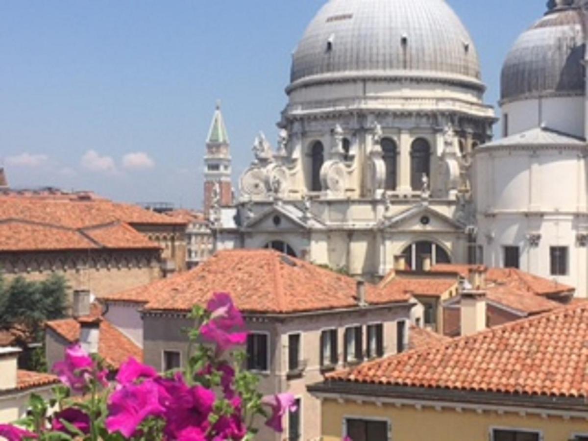 Dorsoduro Charme Apartments By Wonderful Italy Venedig Exterior foto